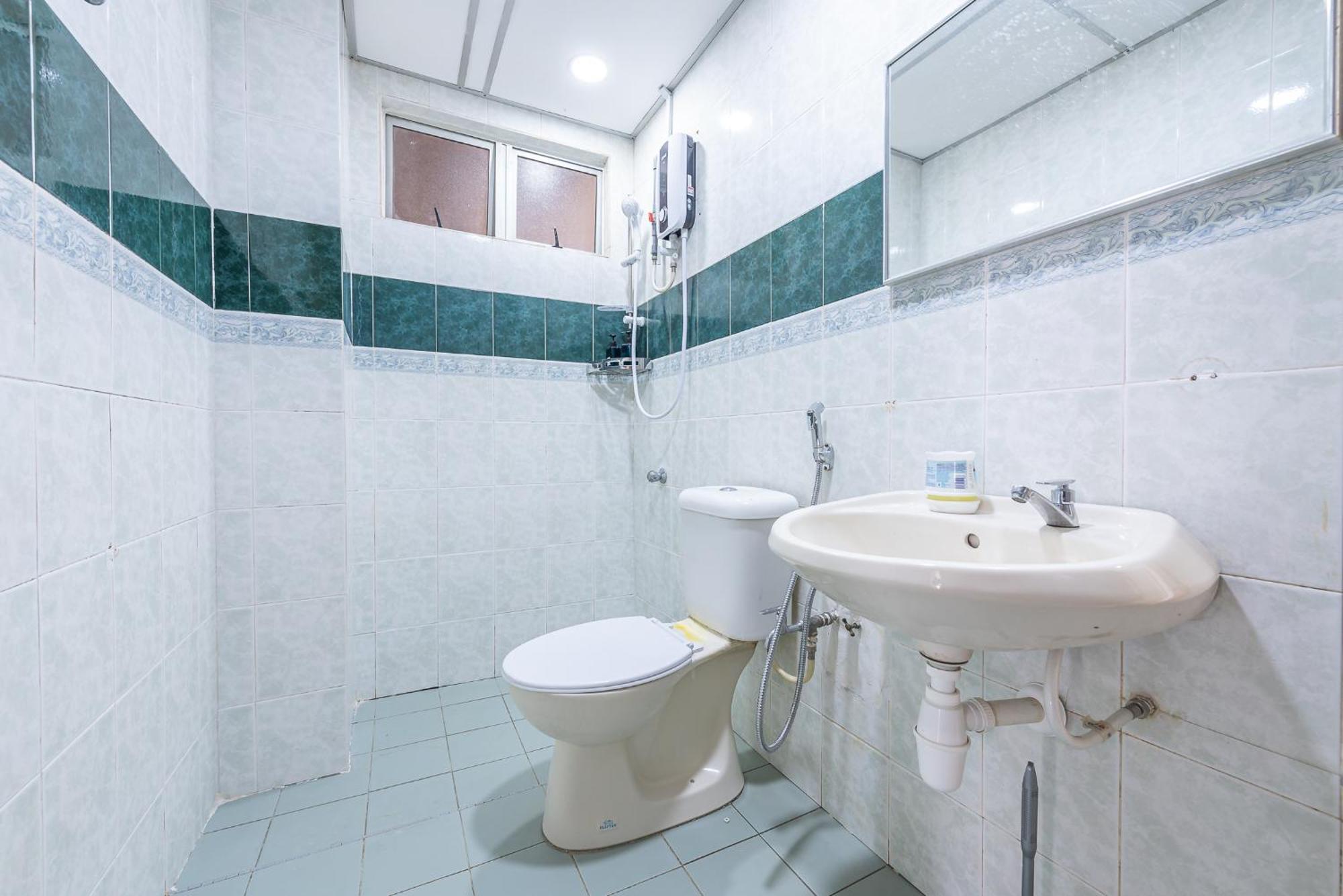 Apartment Portdickson Minimalist Seaview 10pax3br 1mintobeach