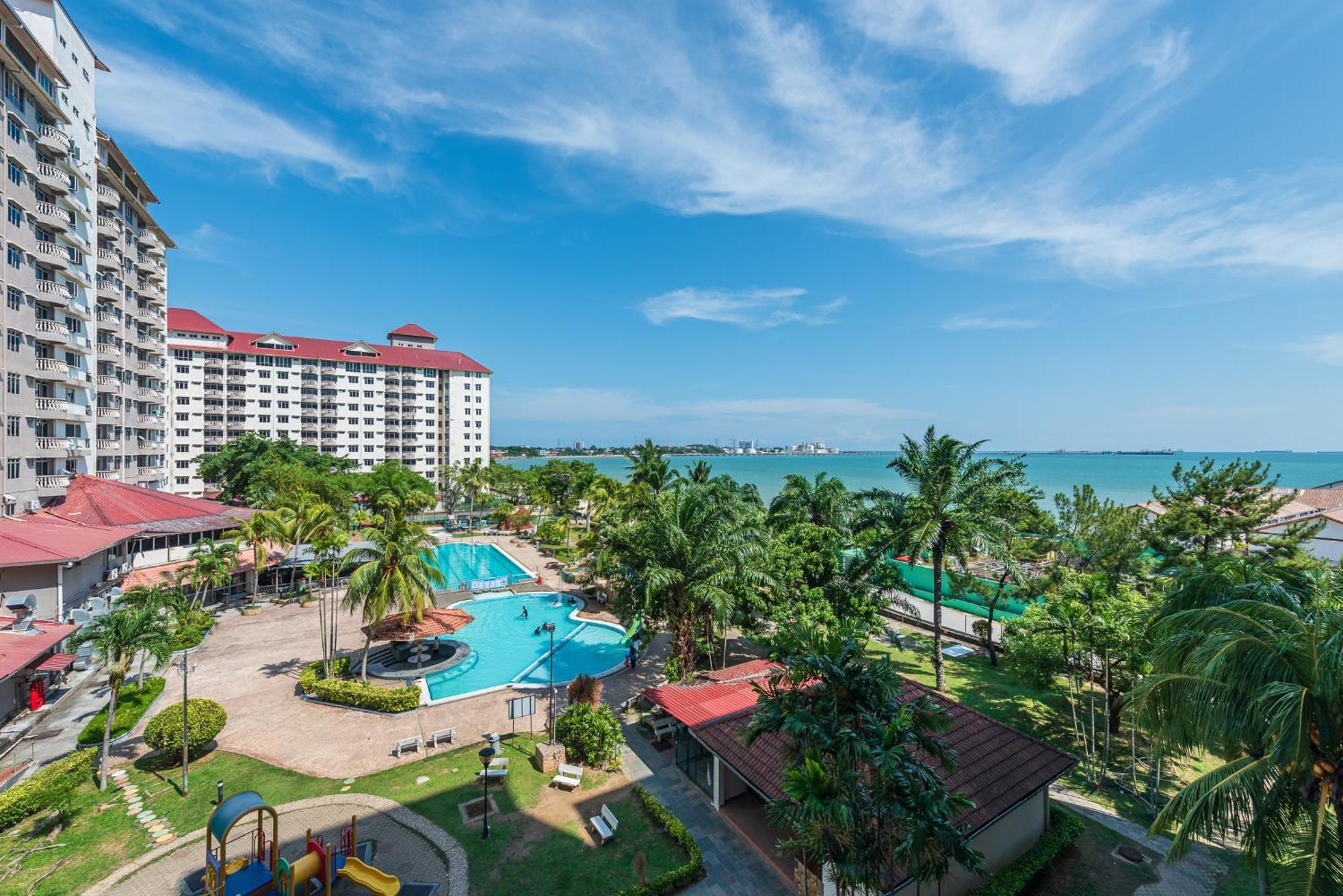 Portdickson Minimalist Seaview 10pax3br 1mintobeach Port Dickson